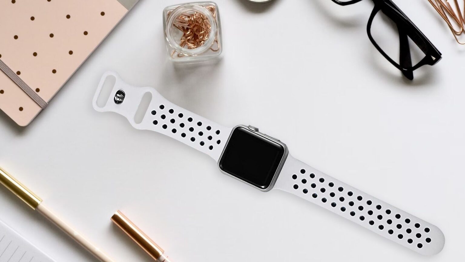 11 Best Apple Watch Bands for Swimming in 2023 Techtouchy
