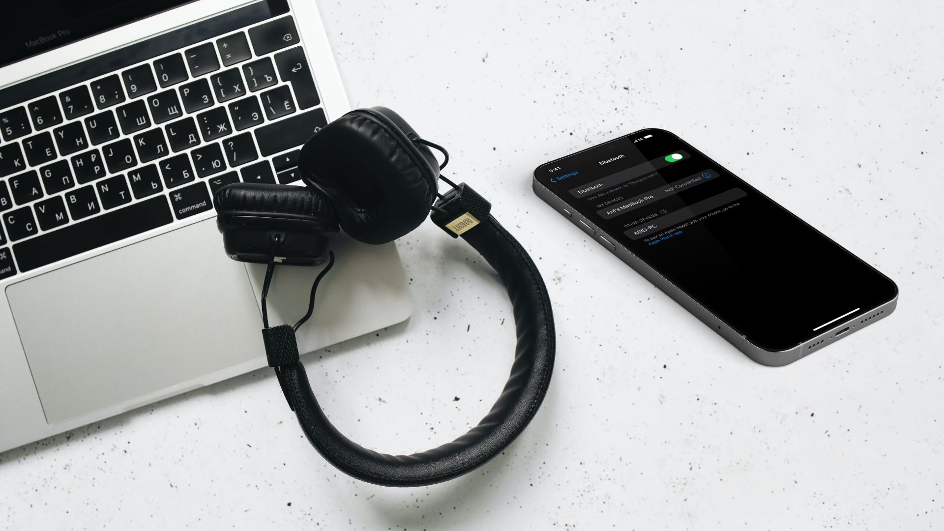 How to connect wireless headphones to MacBook