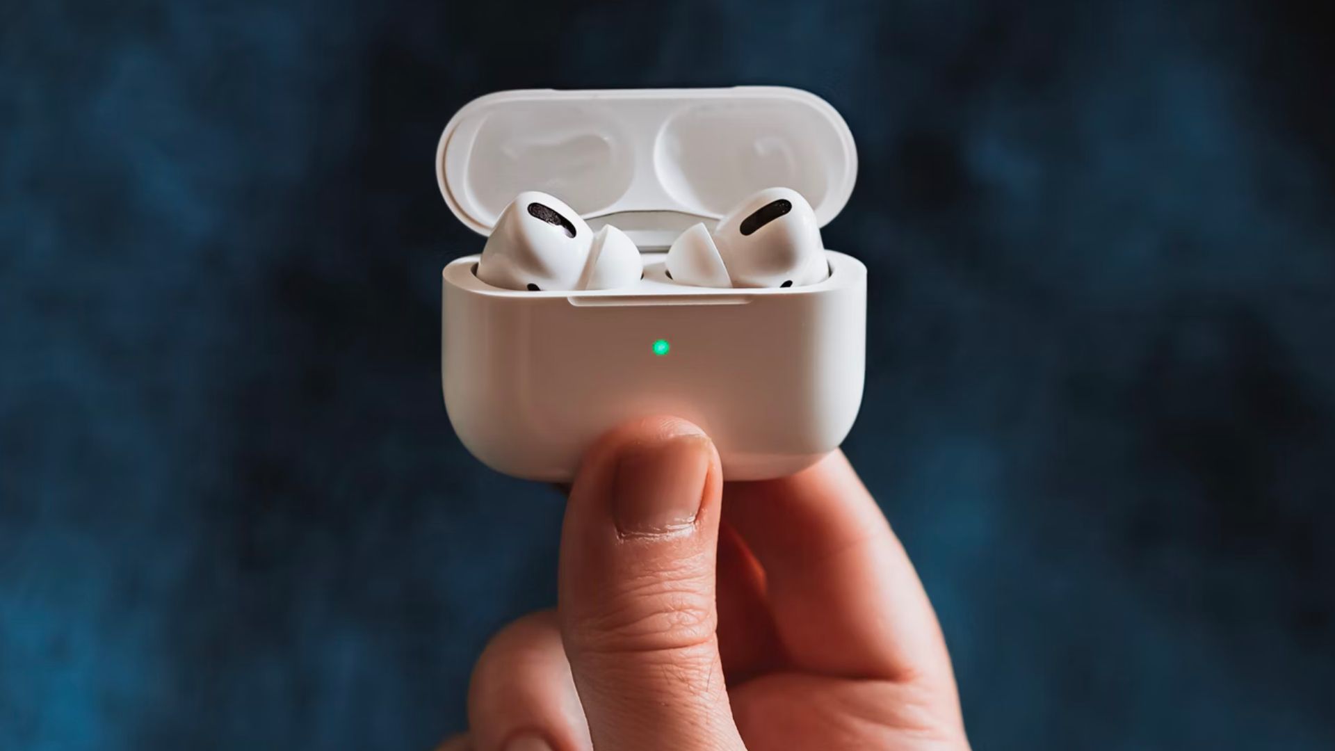 Some common questions on how to pair AirPods to HP laptop 4